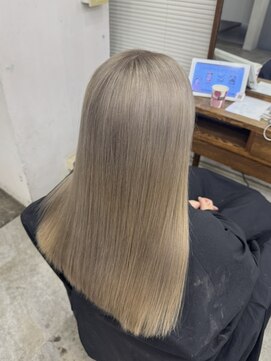 アジールヘア 北千住駅西口店(agir hair) ハイトーンミルクティーベージュカラー