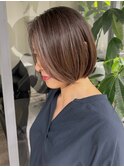 40代女性に人気の上品【白髪ぼかし×ショート】