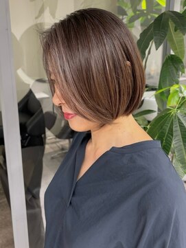 hair salon Heir【4月19日NEW OPEN(予定)】 40代女性に人気の上品【白髪ぼかし×ショート】