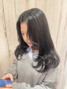 ロア バイ アヴァンス 天王寺店(Lowa by avance.) 【レイヤー】×【ダークグレージュ】×【透明感】×【髪質改善】