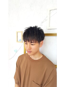 ヘアスペース クラージュ琴似店 前下がりマッシュ