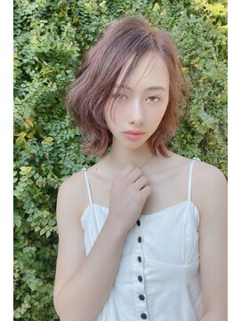 クーエフー(coo et fuu) ココアブラウンの外ハネレイヤーボブ♪大人かわいい♪藤沢