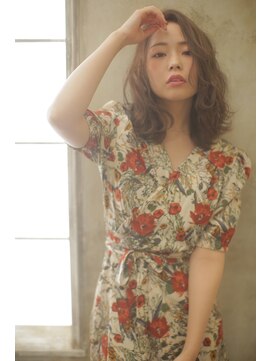 リー 甲子園(Lee) アッシュカラーの大人カジュアル 無造作ウェーブ