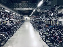 駐車場や駐輪場はありますか？