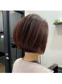 ショートボブ