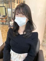 流れるフェイスレイヤーーお顔周りカット