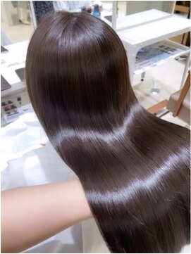 フォルテ ギンザ(FORTE GINZA) 髪質改善トリートメント　艶髪縮毛矯正