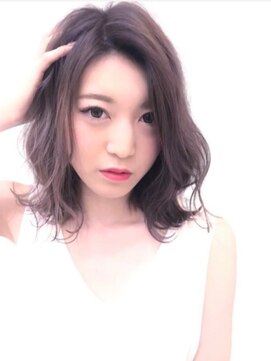 ホットリップ(HOT LIP) 大人可愛いゆるふわミディアム