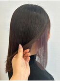 ミディアムボブ×ラベンダーベージュイヤリングカラー