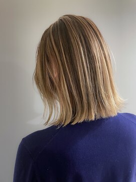 シェル(SHEL+L) 筋感バックコーミングバレイヤージュ【滝野】