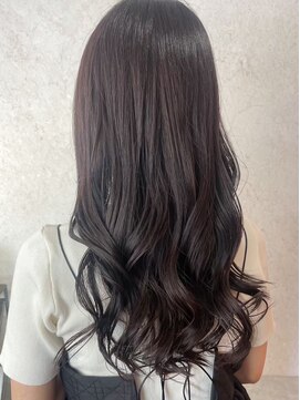 ビスクヘアデザイン(bisq hair design) 韓国風　前髪カット　艶髪　くびれ巻き　サイドバング