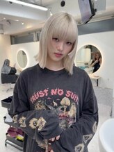 イェッカ パビル(YECCA pabil)