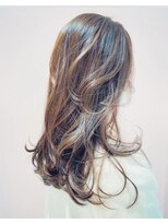 アン たまプラーザ(un) グレージュハイライトカラー【たまプラーザ髪質改善オージュア】