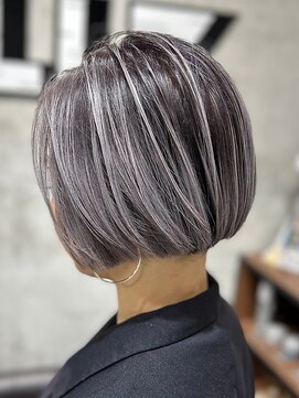 オルズ 渋谷(ALLZ) グレーケアブリーチハイトーンカラー髪質改善トリートメント