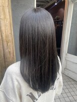 レイリー(LAiLy)&nbsp;透け感のあるダークオリーブ