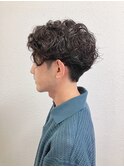 メンズパーマセンターパート