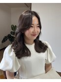 動きと艶感が叶う愛されレイヤースタイル