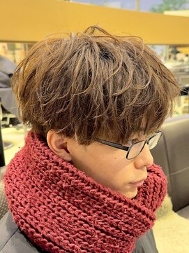 ニアバイスイ(Nia By SUI) 【坂本翔】シャドウパーマ 柏/メンズ/パーマ