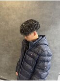 前下がりツイストスパイラルホワイトメッシュ