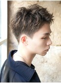 アップバング刈り上げメッシュ