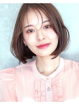 キングスベリー(Hair Relaxation King's Berry) フェミニンシアーボブ似合わせカット