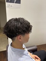 フレーム(FRAME)&nbsp;横に動くツイストスパイラルでラフな色気！