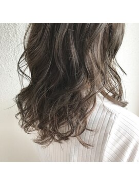 クラッチ (Klutch) ダークグレージュカラー