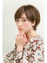 大人可愛い小顔愛されショート