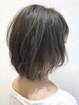 ロンド レグリーズ 立川(Lond leglise) 〈お客様スタイル〉赤みのないグレーアッシュ〈深味信也〉