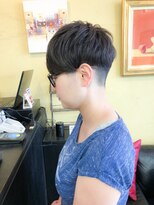 ページボーイ美容室&nbsp;[お客様スタイル]女性も超スッキリ。刈り上げショートマッシュ