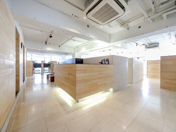 個室美容室 ディアローグ 下北沢店