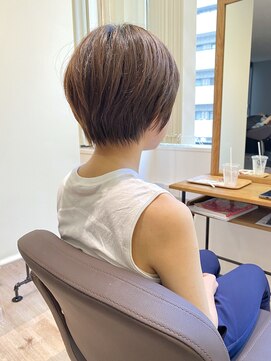 キートス(Kiitos) 【美シルエット】王道丸みショートボブ