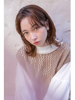 カライング(ing) 【+~ing】ミディアムウルフレイヤーstyle【佐藤彩奈】