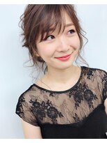 ルナ(Luna) おくれ毛×ヘアアレンジ