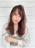 シールエクステでセミロングに