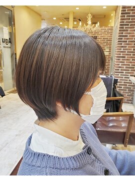 ヨハク(yohak) ショートボブ