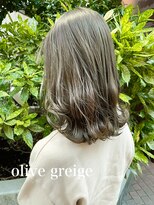 ミシェリー(misherry)&nbsp;小顔くびれヘア20代30代40代髪質改善オリーブグレージュ韓国風