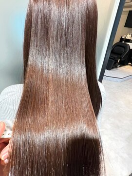 フェルーナ(FERNA) 『髪質改善ベホマトリートメント＋カラー』【FERNA池袋】