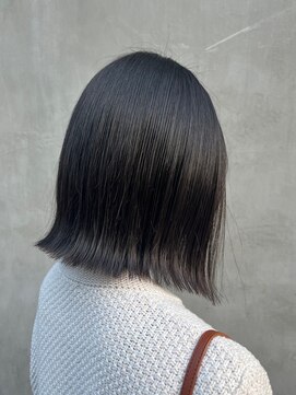 アルター(aL ter) ぱつっとボブ×切りっぱなし