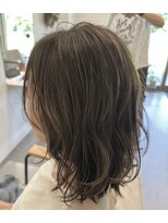 ログ(Log) 白髪ぼかしハイライト