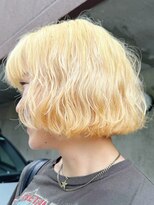 ナループロアオハナ(Nalu pu loa ohana)&nbsp;抜きっぱなし/ブリーチカラー/フレンチボブ/原宿/表参道