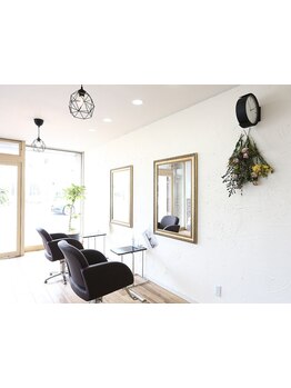 2席のみのプライベートサロン☆丁寧なカウンセリング×経験豊富な技術力であなたの魅力を引き出します♪