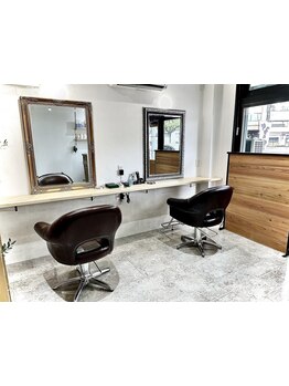 【高知市/梅ノ辻】大型店が苦手な方も◎女性stylist1名のみの完全マンツーマン施術プライベートサロン☆