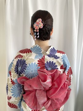 サクラ(SAKURA) 浴衣ヘア/王道シニヨン/兵児帯/花火大会/浴衣着付/お花帯結び