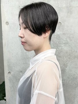 モリオ(morio) */刈り上げ女子大人ショートクールショート前髪なし30代40代1