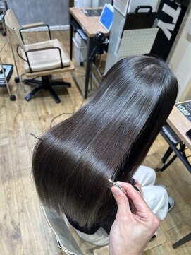 リバティーエル 勝どき店(LIBERTY-L) 髪質改善ストレート/美髪ストレート/縮毛矯正/髪質改善