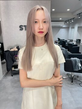 メイドバイスティーン(MADE BY STEEN) ホワイトベージュ