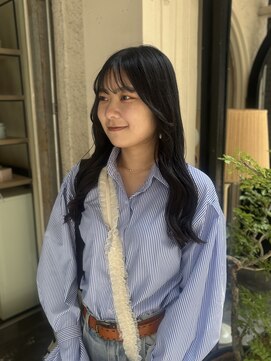 エヴリンアンドペイジ(Evelyn&paige) 顔周りカット/ミディアムロング【神戸/元町】