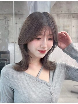 フィヴェント(Fivent) 美髪韓国レイヤーイメチェン暗めデザインカラーくびれヘア