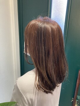 キー(KEY) ピンクアッシュ